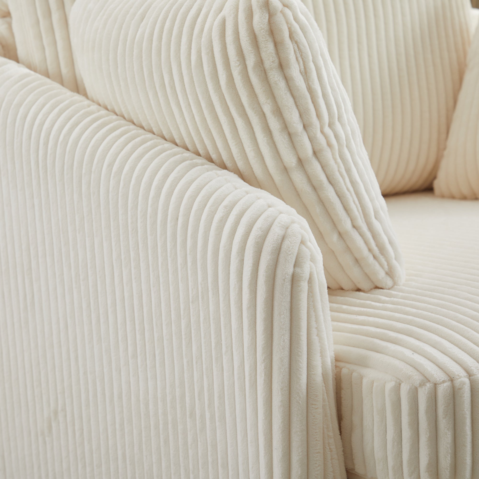 360° Swivel Accent Chair with 2 Pillows, Ivory.